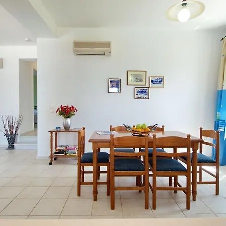 Kleismata Sleeps 4 * Klísmata